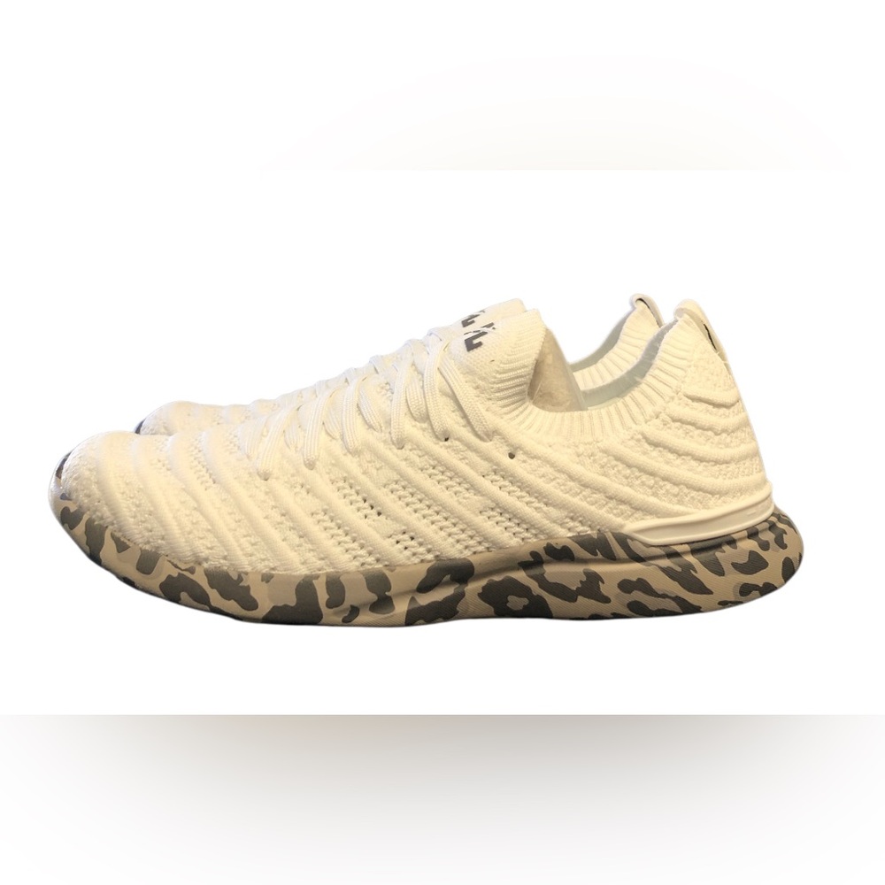 APL: Athletic Propulsion Labs Women's Techloom Wave Sneakers- MULTIPLE SIZES